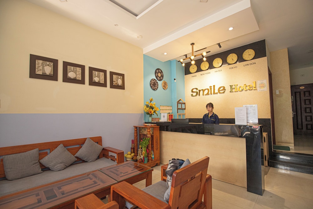 Smile hotel Da Nang 28/35