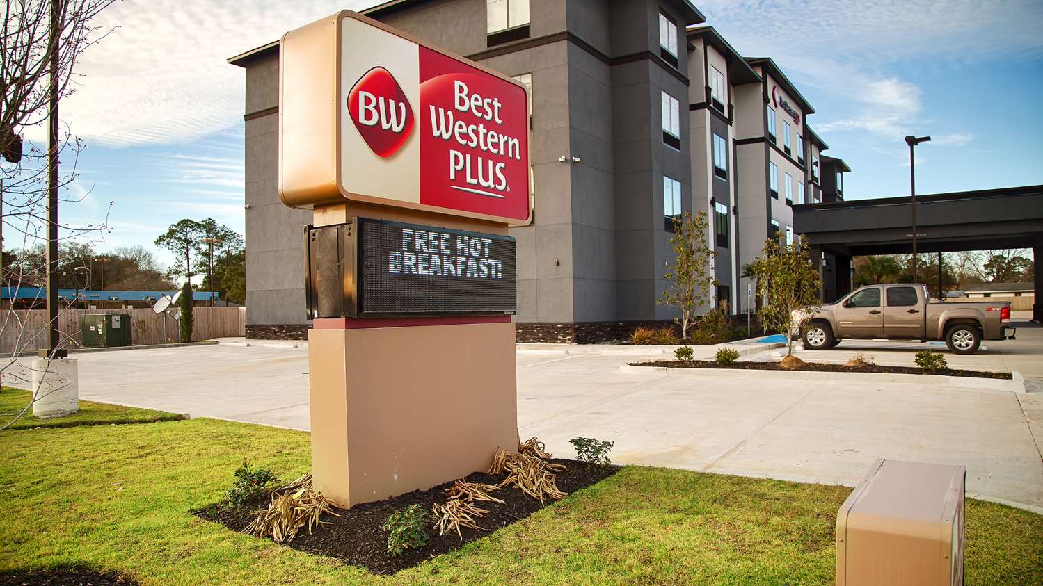 Best Western Plus At Prien Lake Inn And Suites 2/48