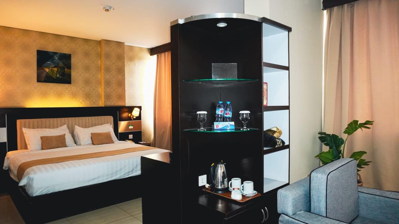 Zahra Syariah Hotel Kendari 24/59