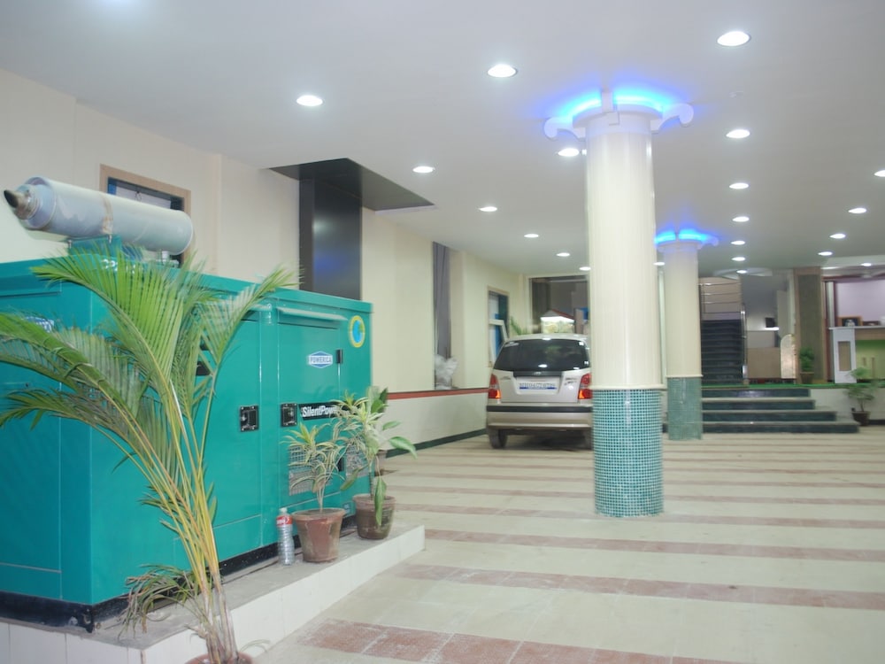 Hotel Disha Palace 23/69