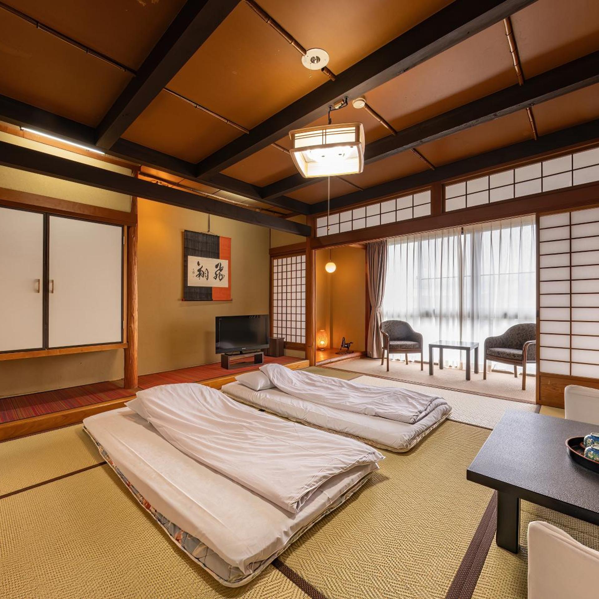 Yamaga Onsen Sumi 6/36