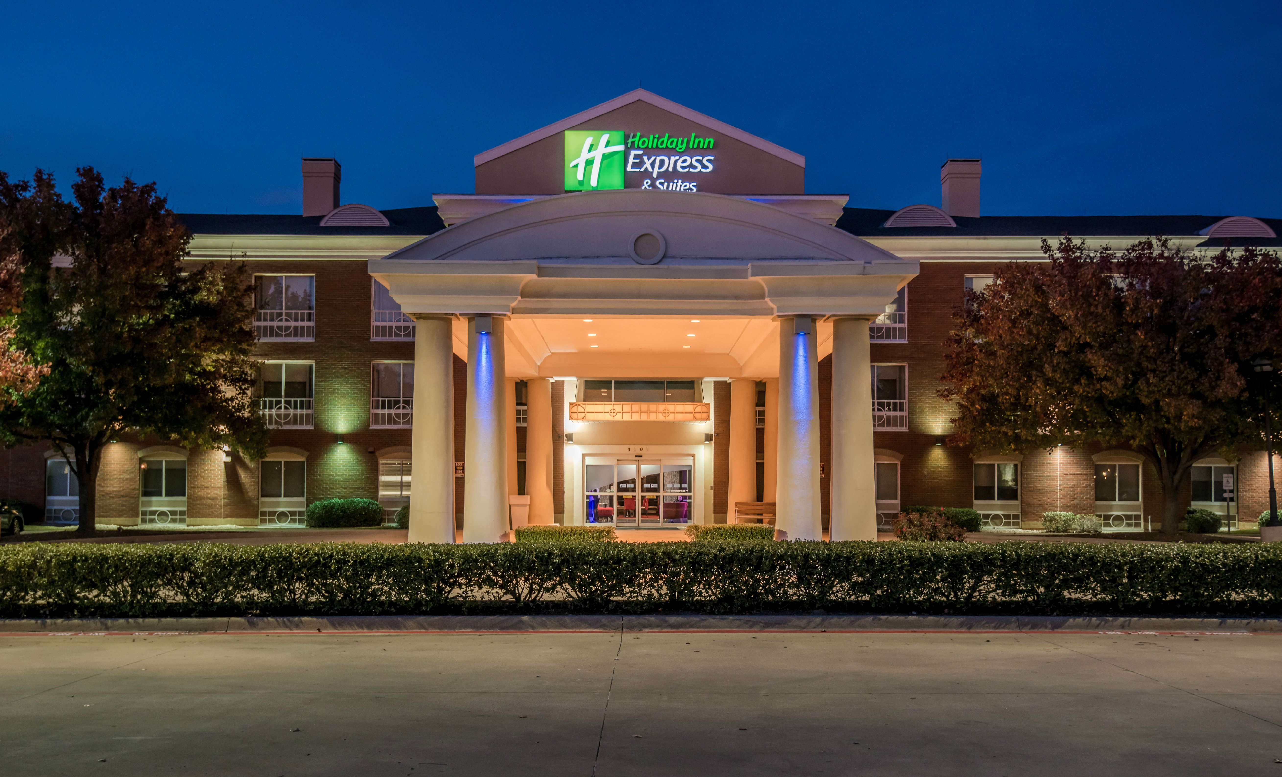 Holiday Inn Express & Suites Dallas-North Tollway (N Plano) 2/53