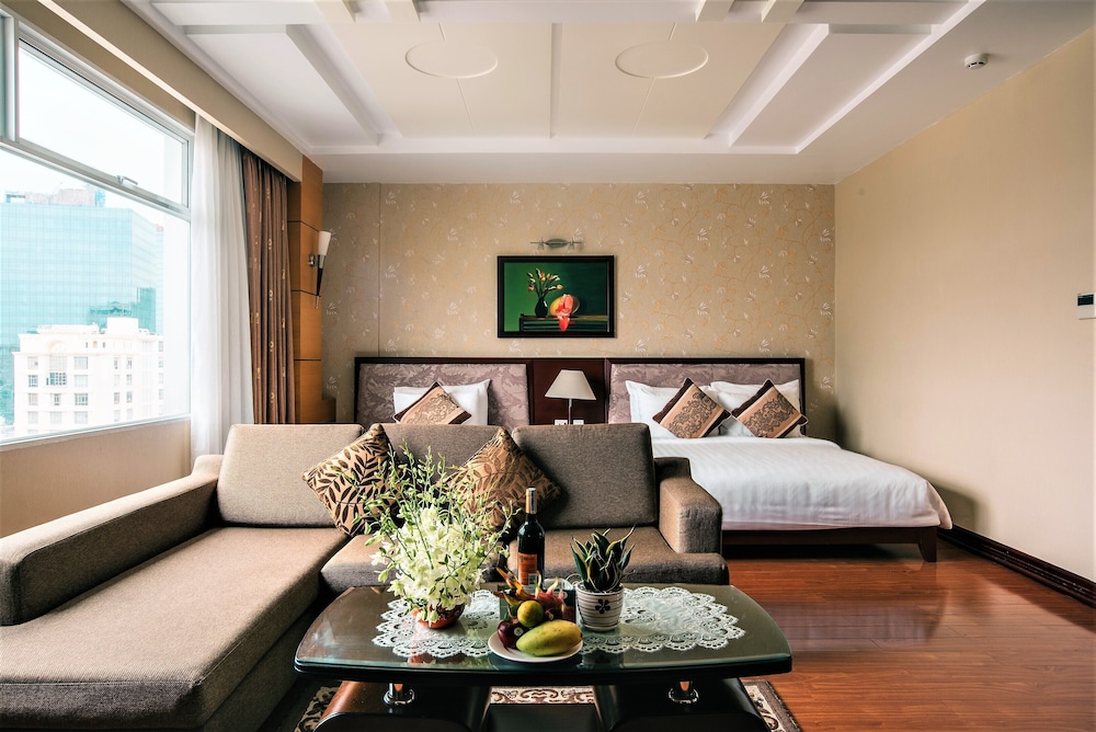 Kin Hotel Thi Sach Edition 44/55