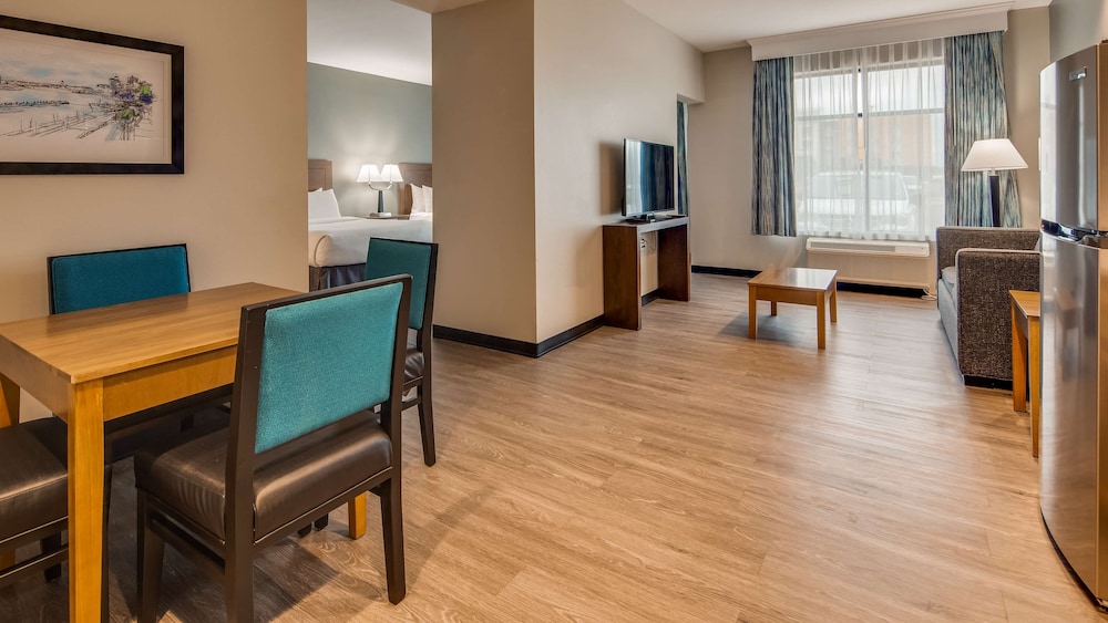 Best Western Plus Executive Residency Marion 31/42
