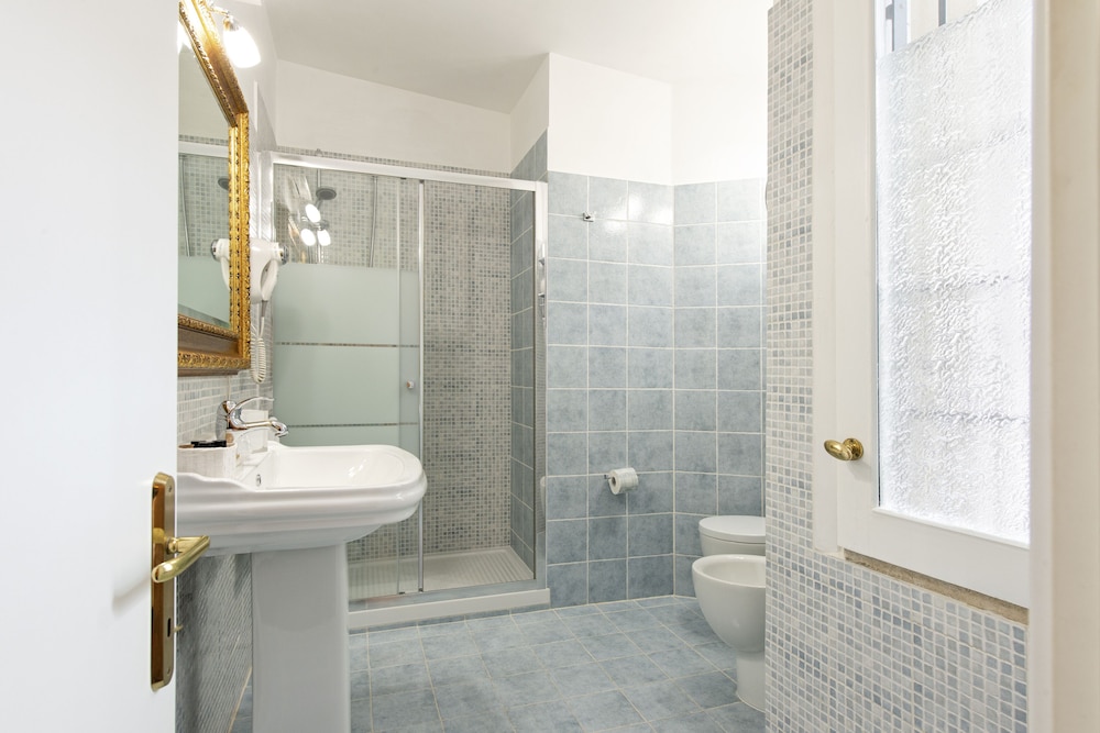 Canova Rooms 41/42