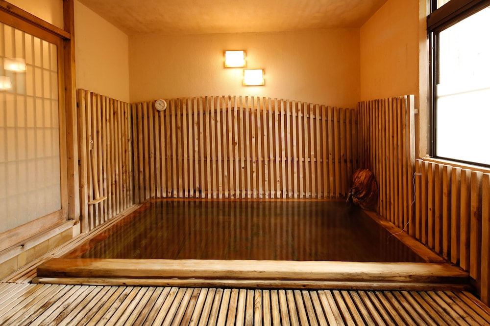 Auberge Yuraku 25/50