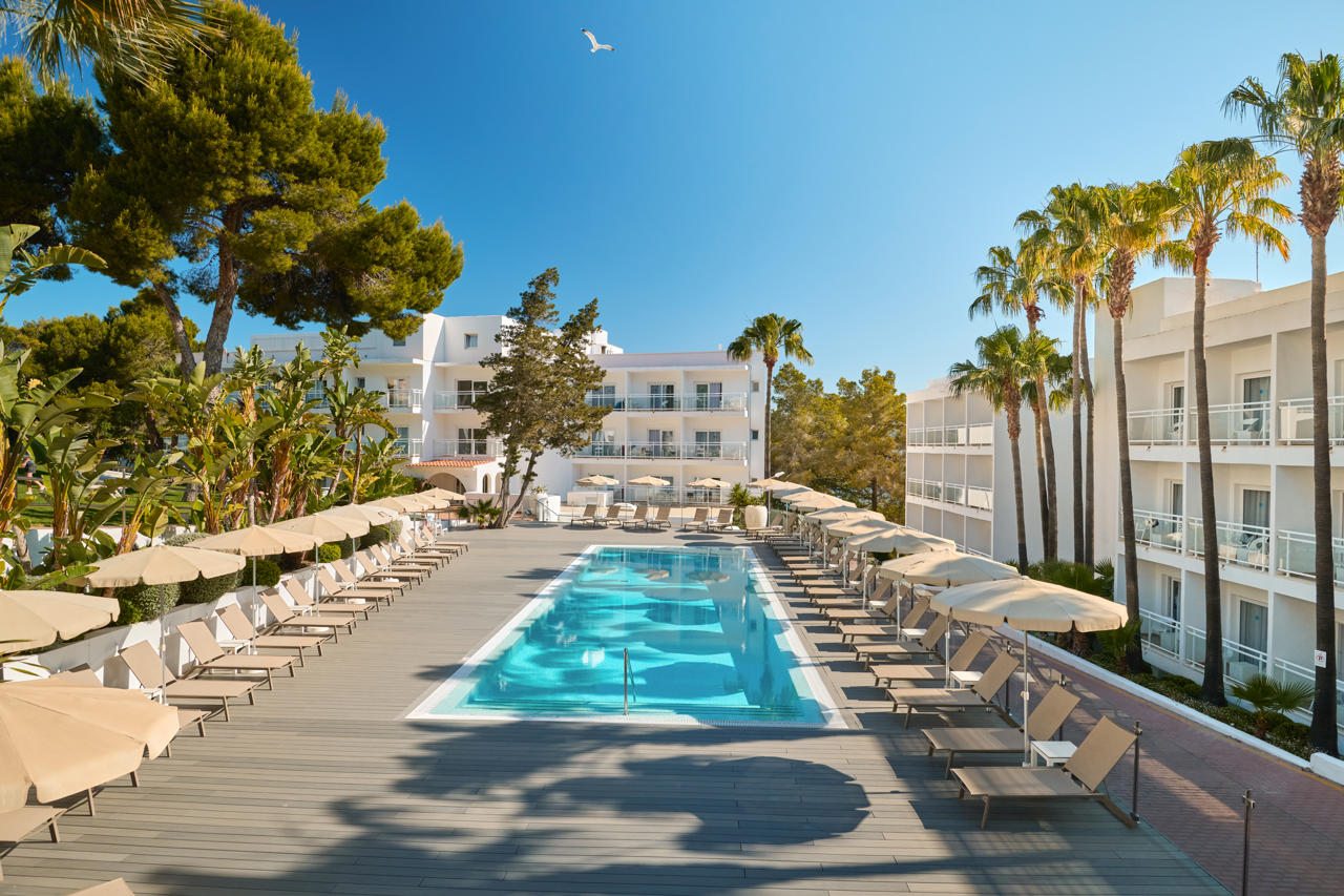 Grupotel Ibiza Beach Resort - Adults Only 39/41