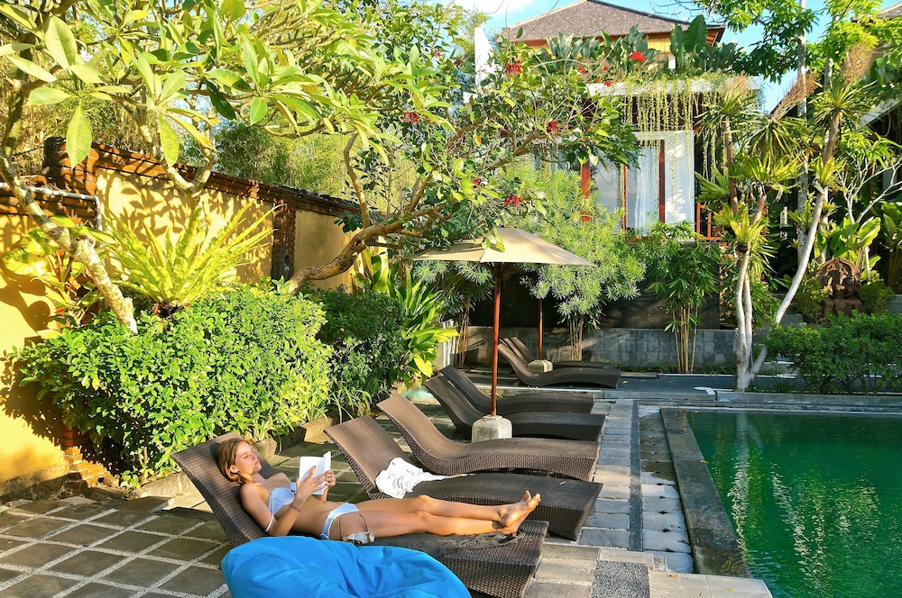 Aqua Octaviana Bali Villa 30/35