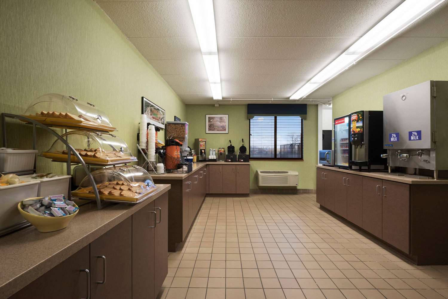 Days Hotel By Wyndham University Ave Se 4/16