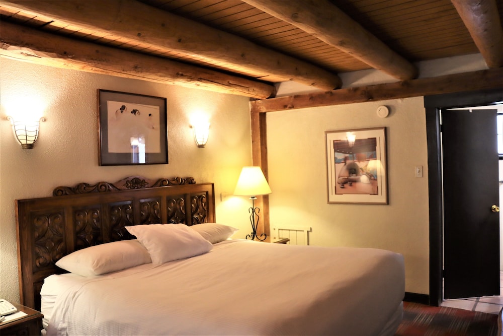 Sagebrush Inn Suites 42/81