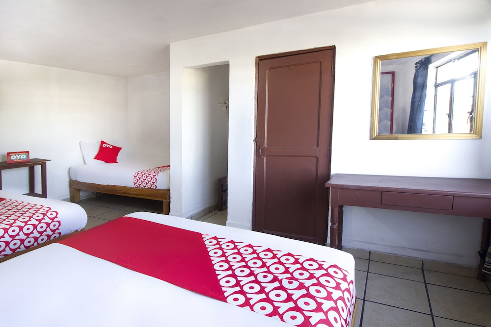 OYO Hotel Brazil, Guadalajara, Estadio Jalisco 11/31