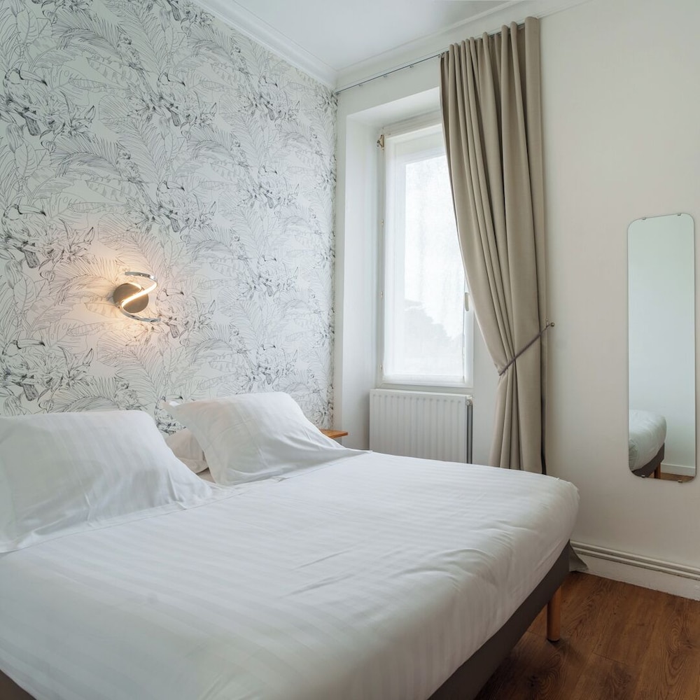 INTER-HOTEL LE SAINT PIERRE 20/50
