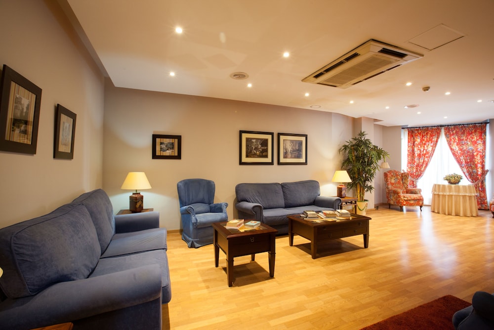 Don Paco Hotel 20/30