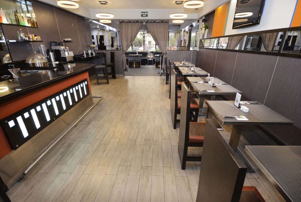 QP HOTELS LIMA 49/59