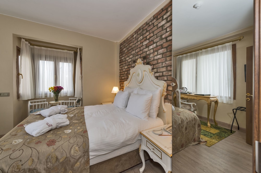 By Murat Royal Hotels Boutique Class 8/32