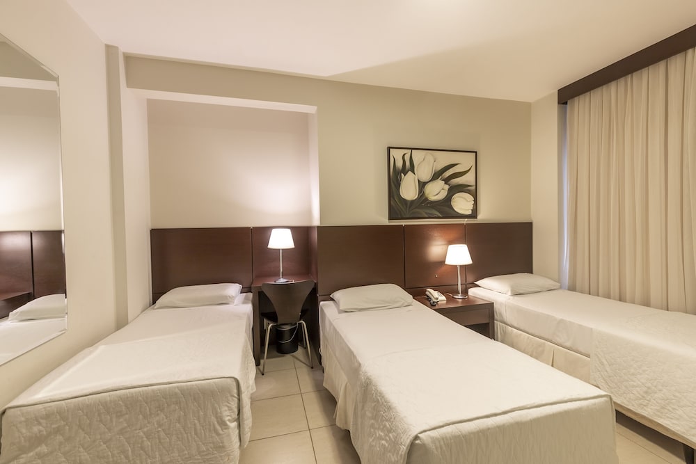 HOTEL PLAZA NORTH 21/44