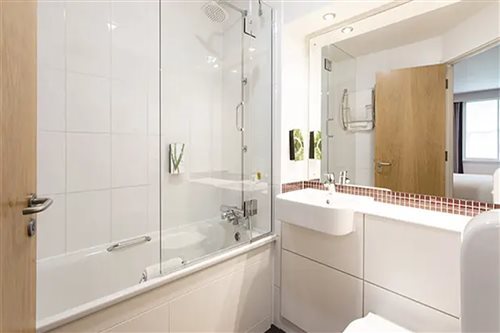Room, Double or Twin Bed, Accessible