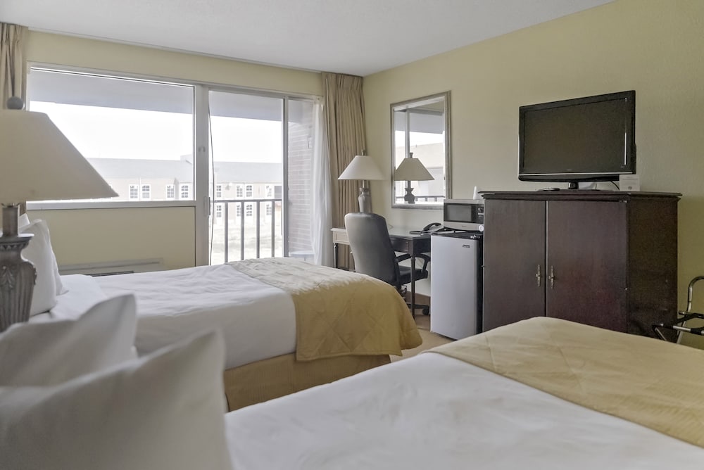 Economy Hotel Plus Wichita 9/16