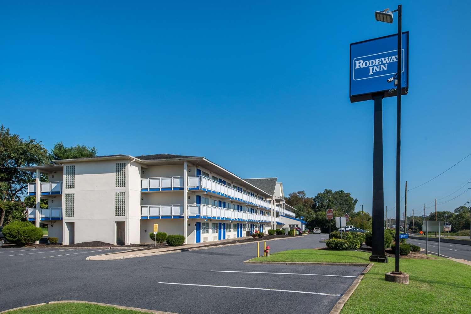 Rodeway Inn Brooklawn, NJ 32/33