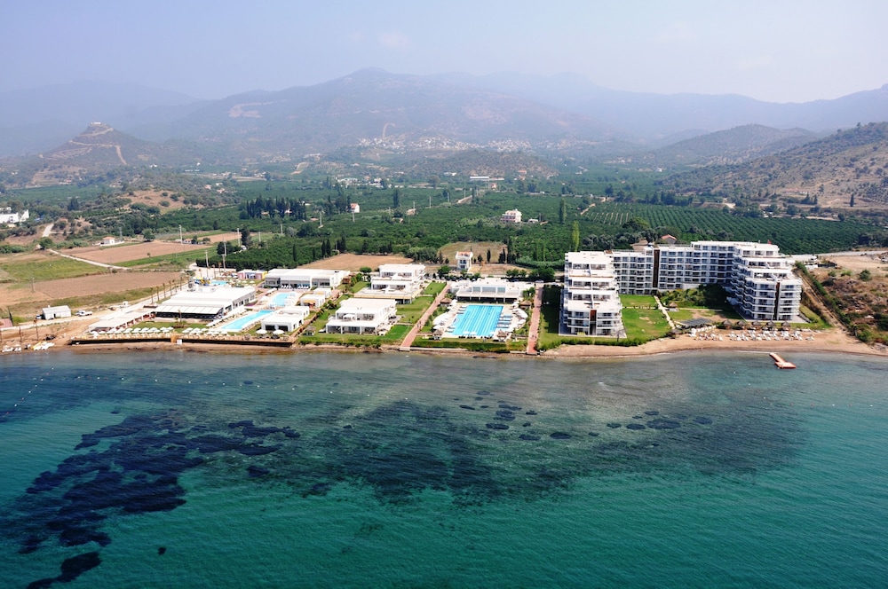 Karya Family Resort 79/88
