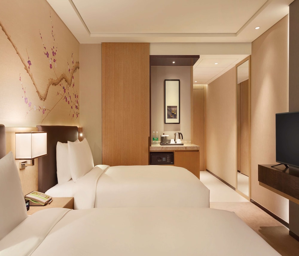 Hilton Garden Inn Dandong 23/51
