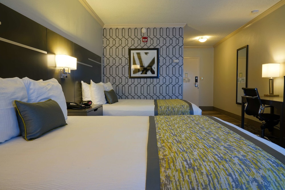 Best Western Plus Morristown Conference Center 22/45