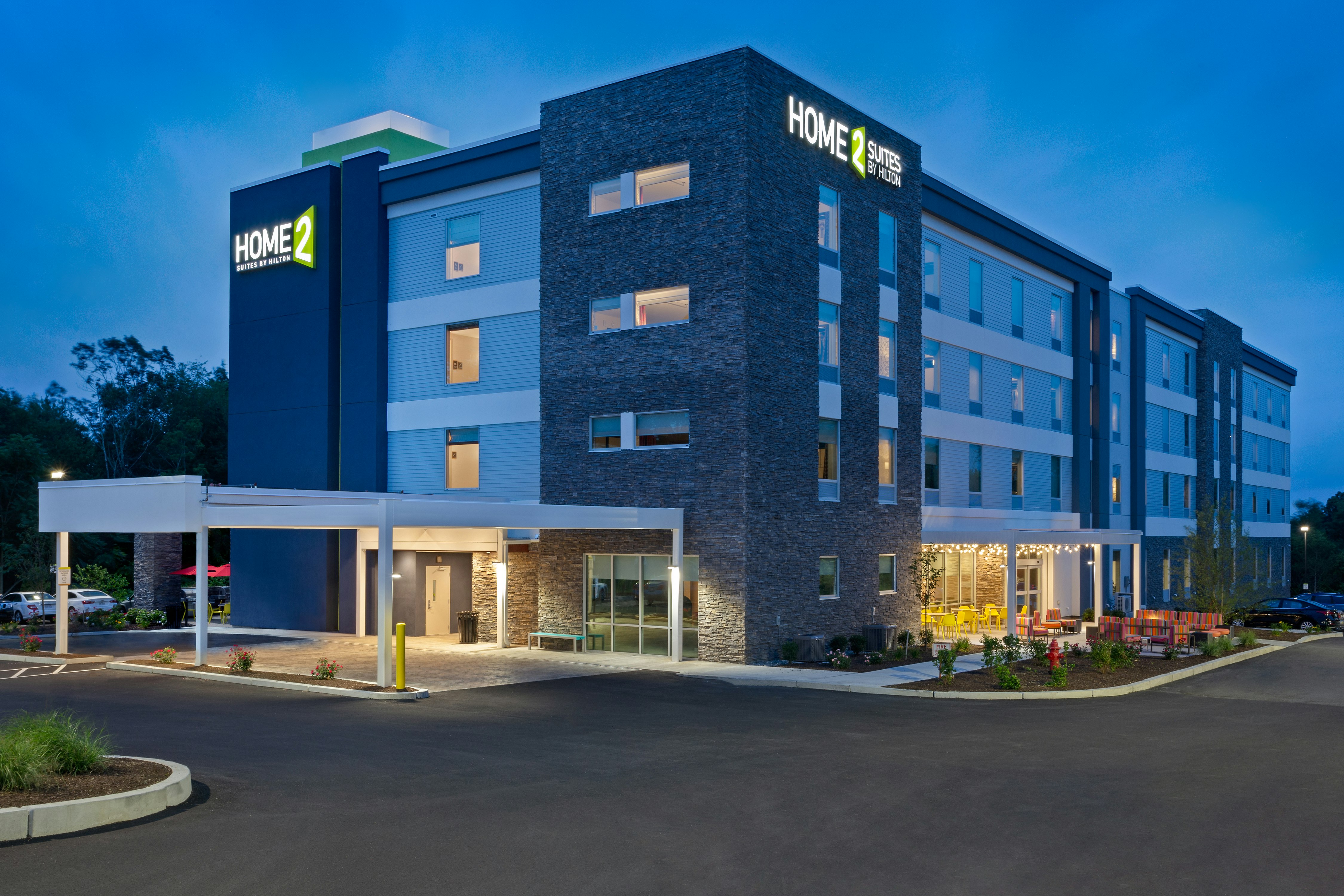 Home2 Suites By Hilton Smithfield Providence 44/46