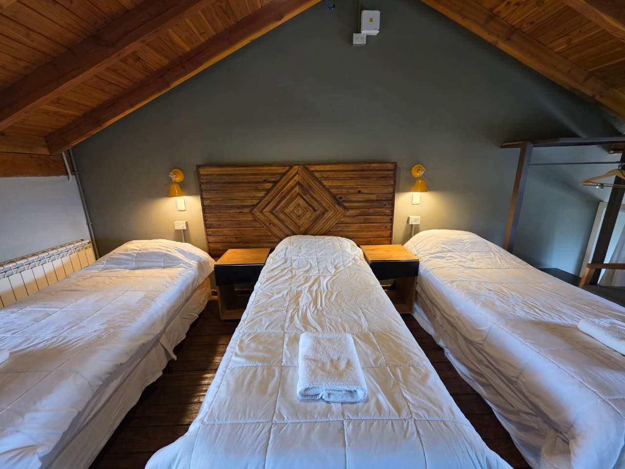 Room, Quintuple
