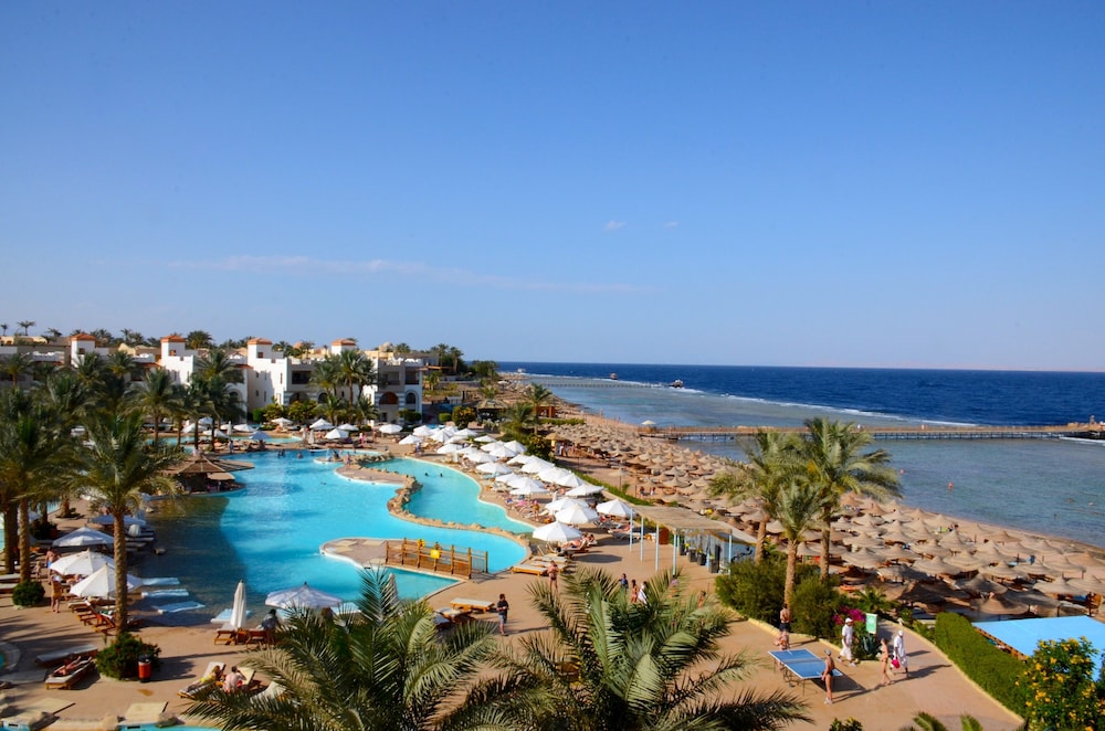 Rehana Royal Beach Resort and Spa 9/68