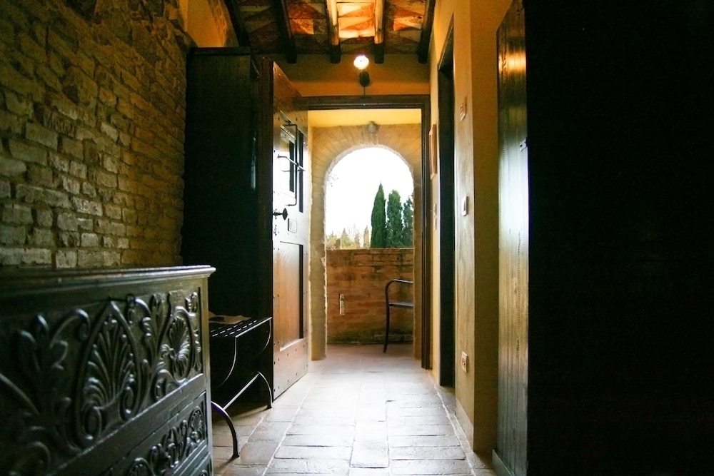 Castello di Monterone 4/64