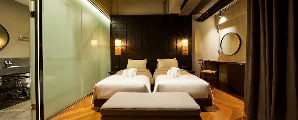 515 VICTORY Hotel 23/49