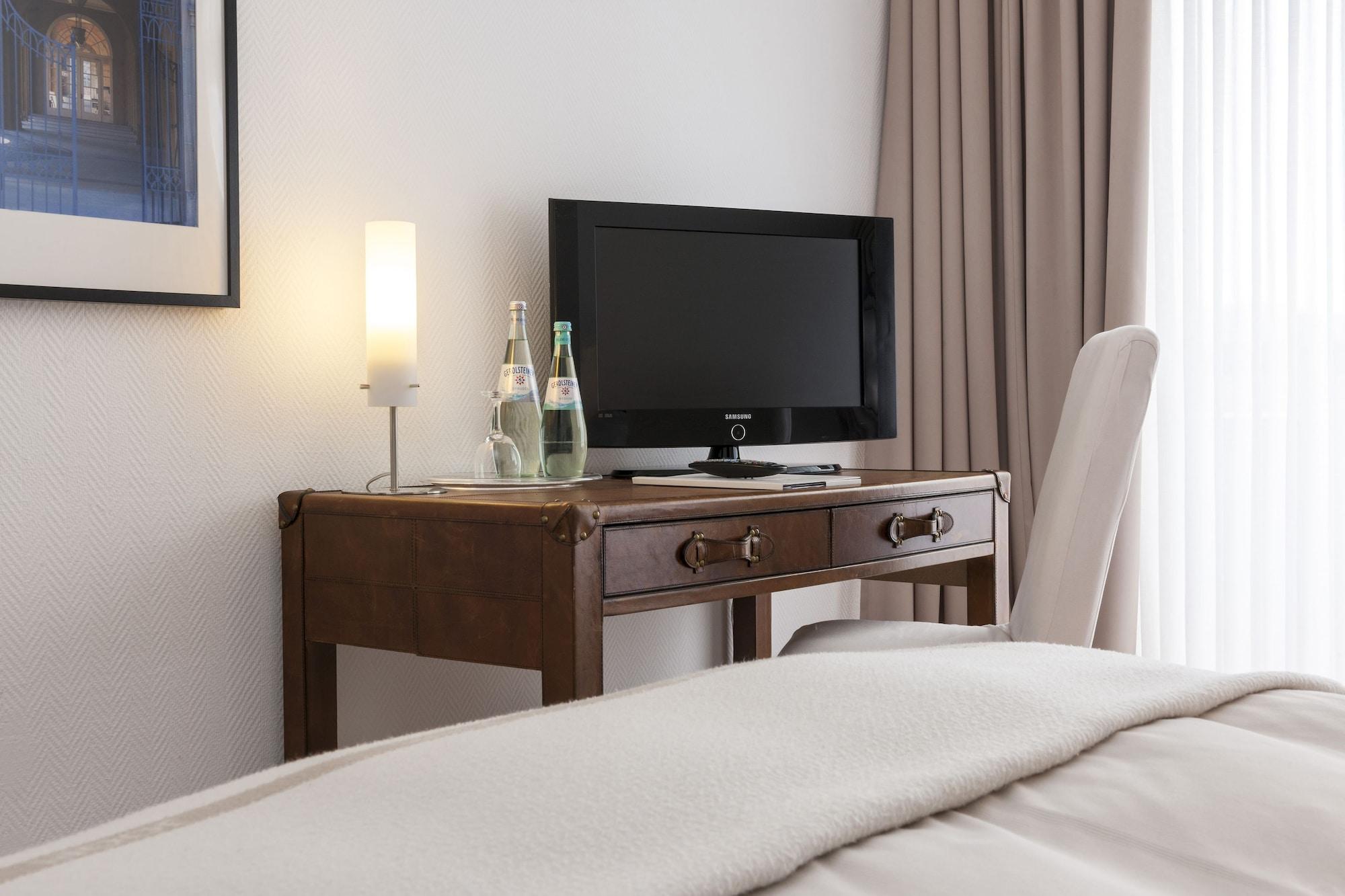 غرفة قياسية مفردة