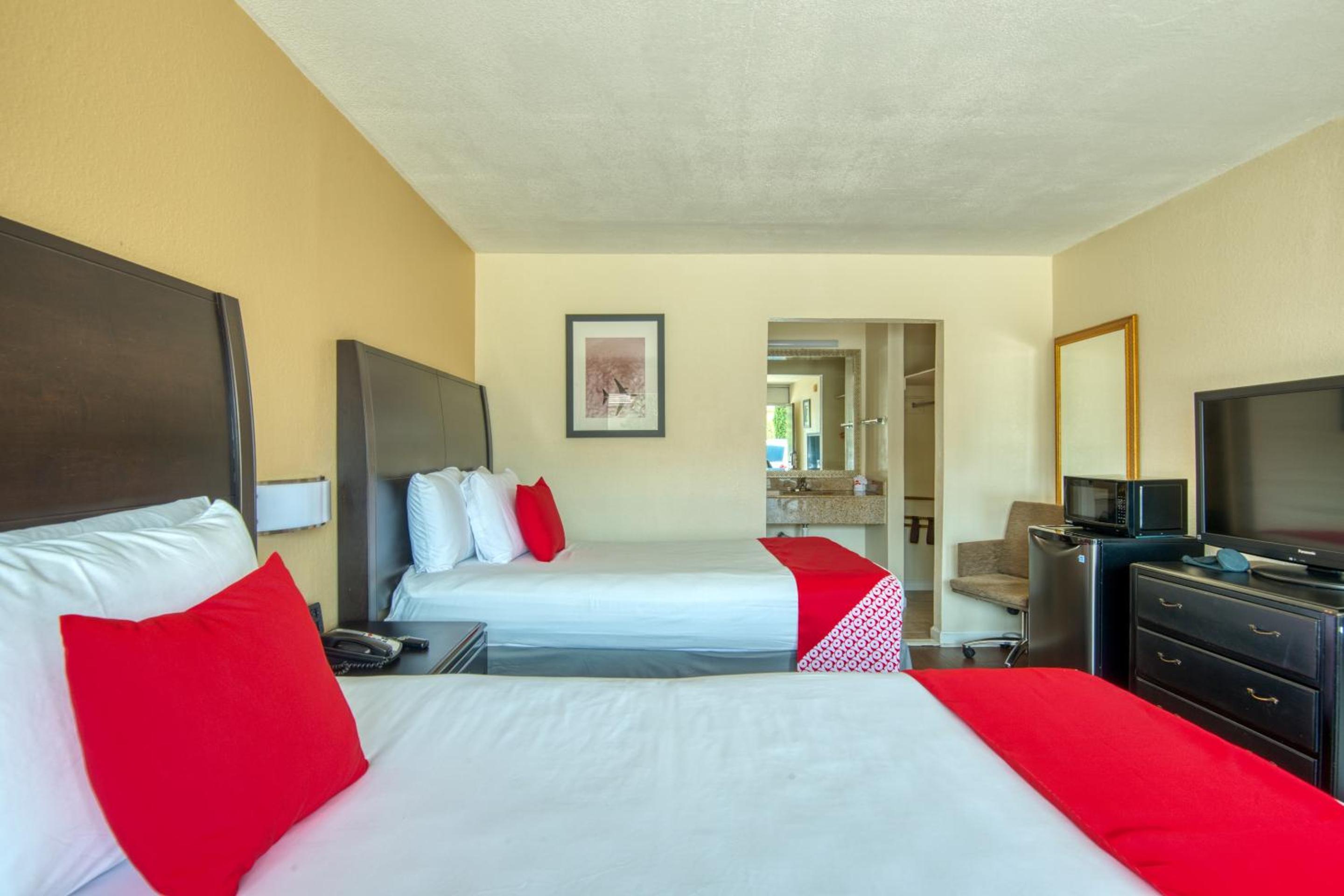 Room, 2 Double Beds