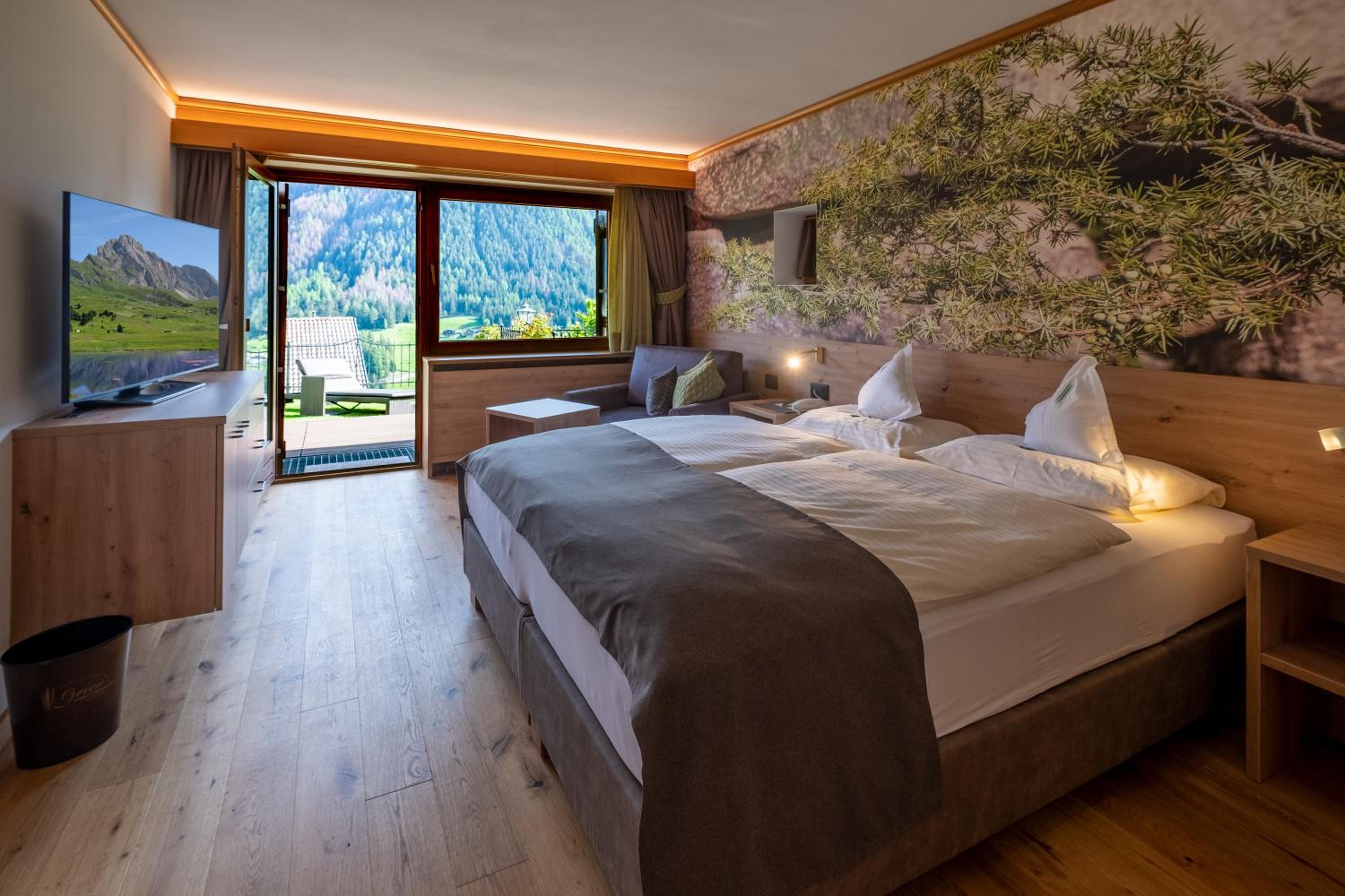 2 Bedrooms, Family, Suite