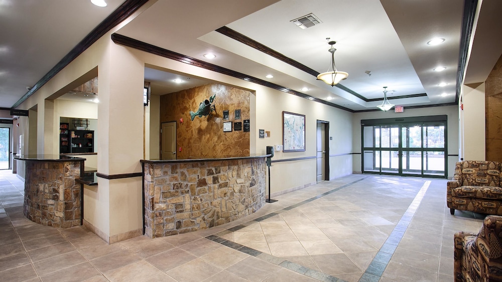 Best Western Plus Emory At Lake Fork Inn And Suites 6/42