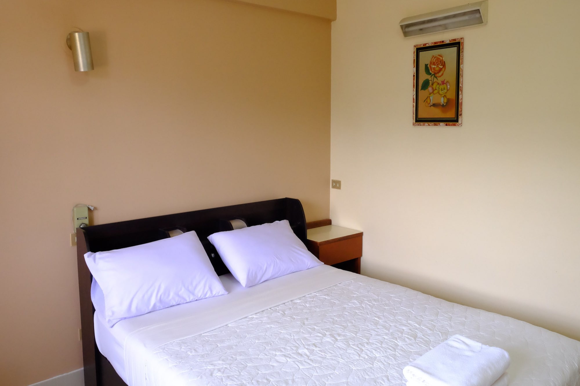 STANDARD, DOUBLE BED