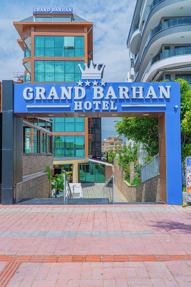 Grand Barhan Hotel 8/50