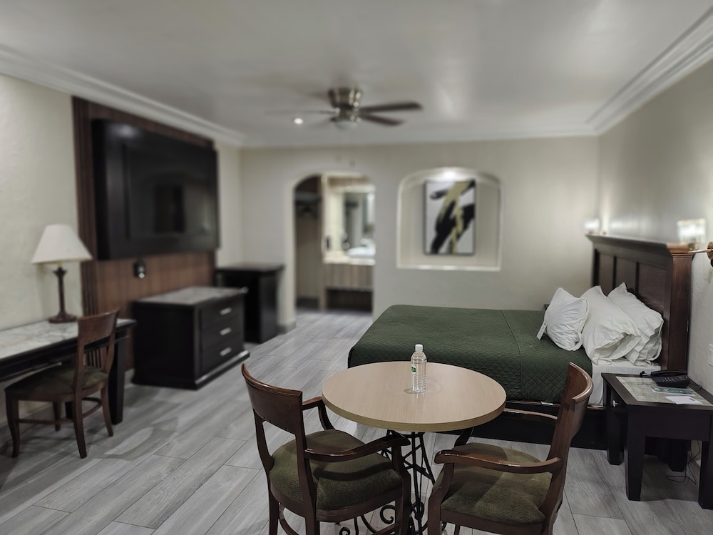 Hotel Siesta Real 38/56