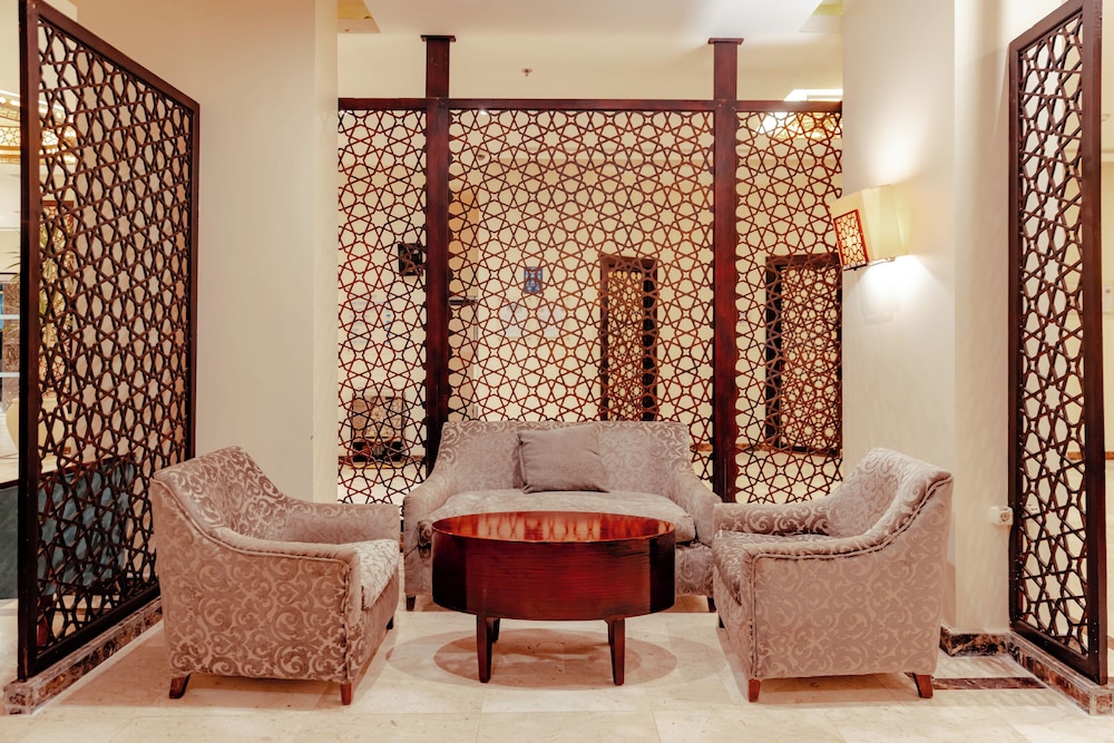 Royal Star Beach Resort 36/50