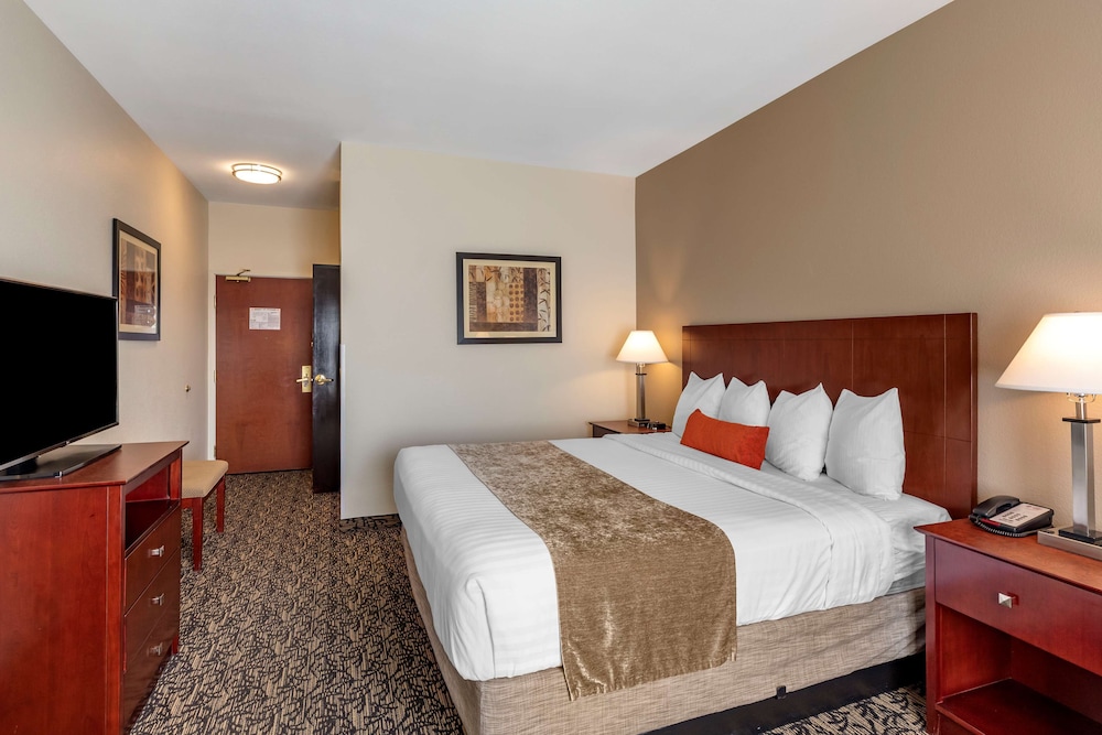 Best Western Plus Boulder Louisville 25/53