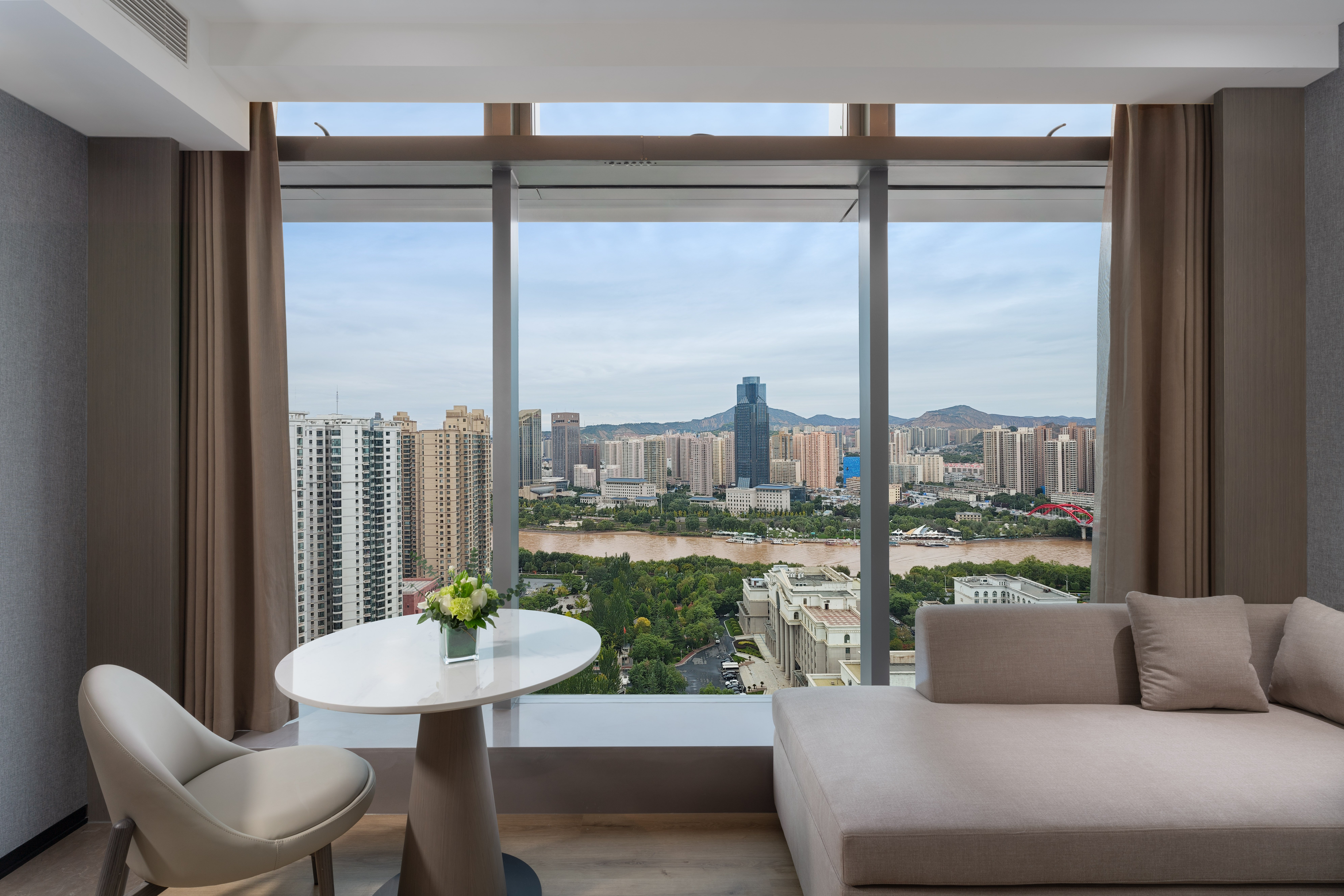 Holiday Inn Express Lanzhou Downtown 33/48