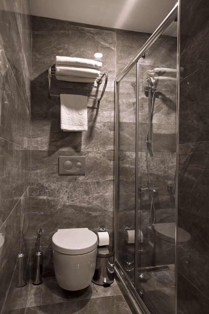 Snog Rooms & Suites 15/23