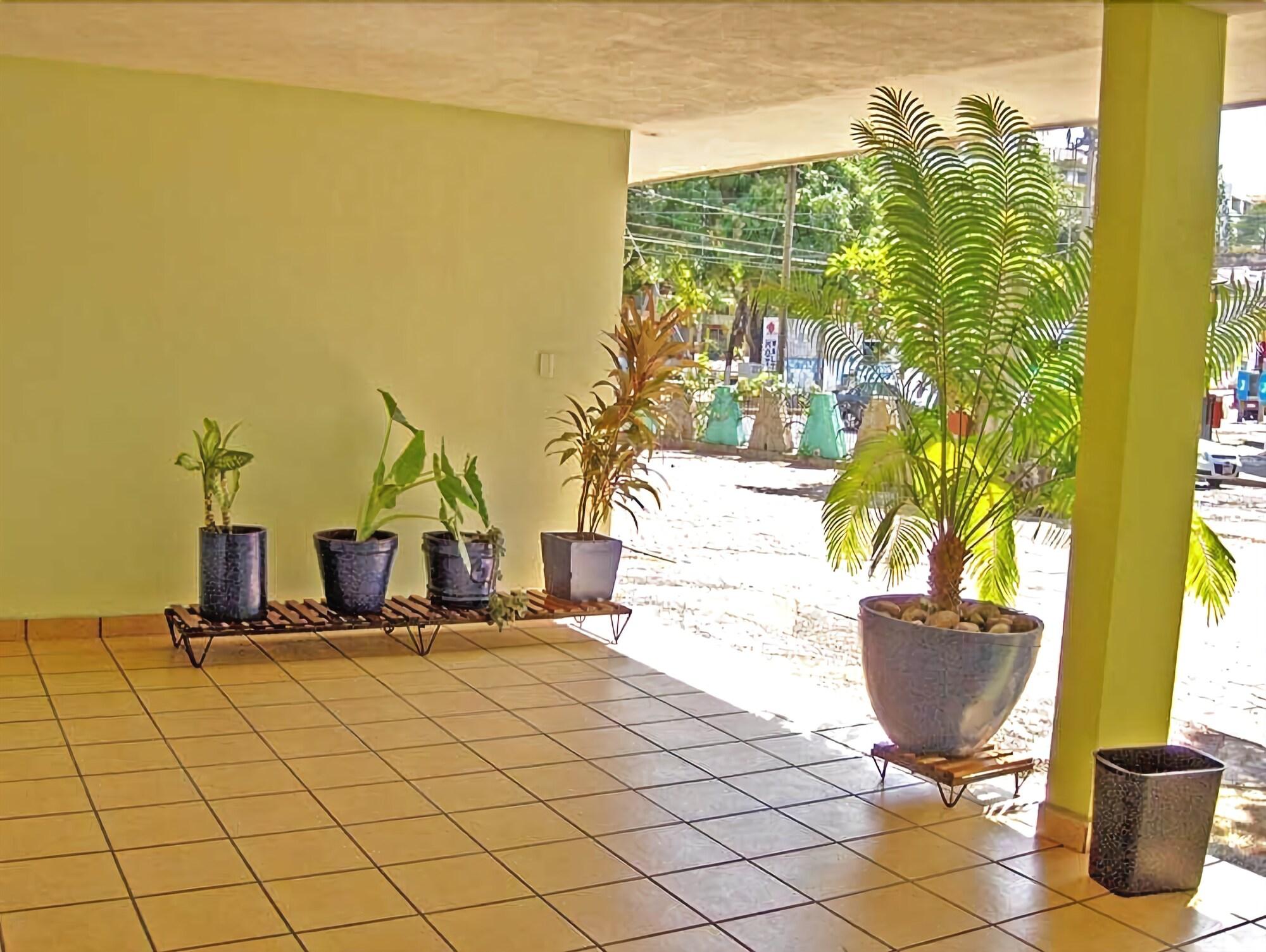 Hotel Avenida 3/17