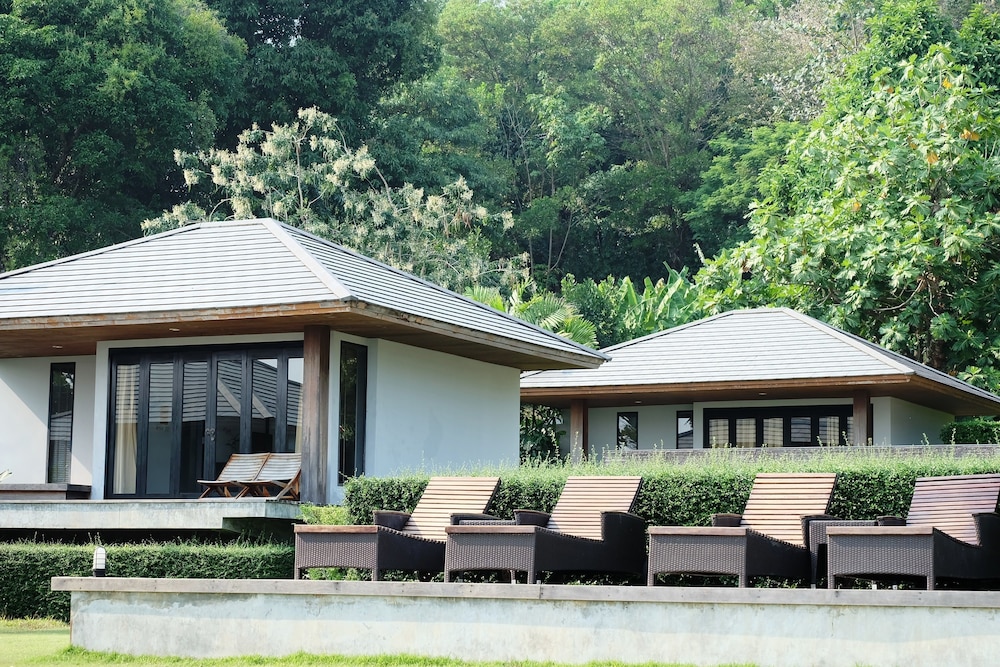 Plub Pla Koh Mak Retreat 66/68