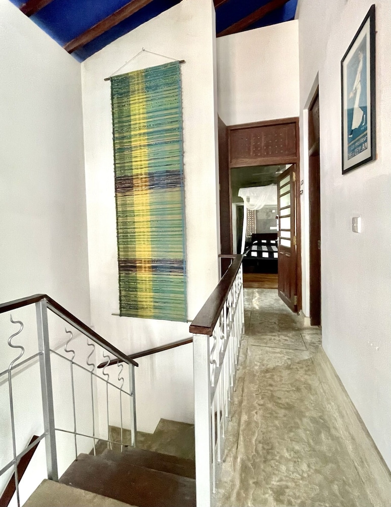 Isana Beach House 11/50