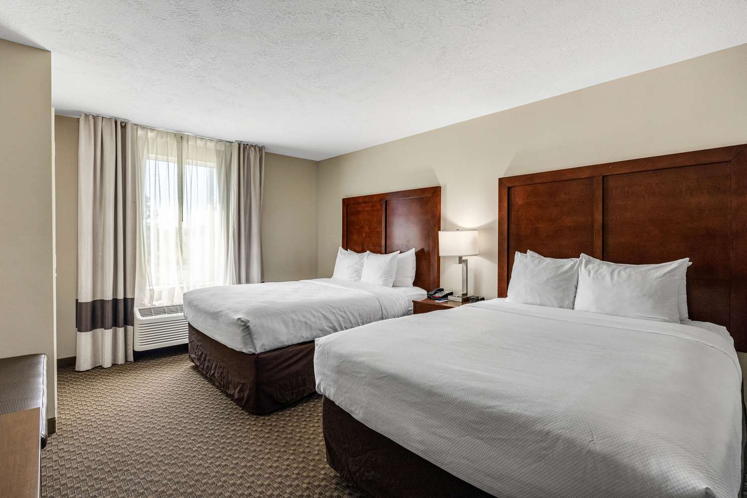 Suite, 2 Queen Beds