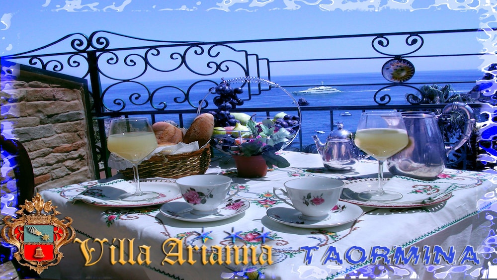 Villa Arianna 21/50