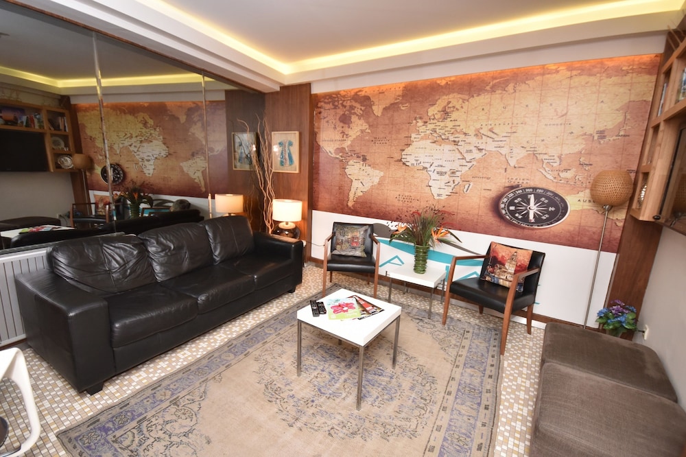 ELANAZ HOTEL 26/50