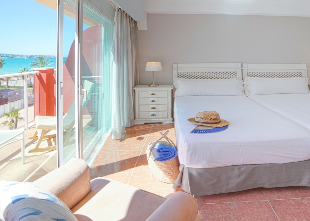 Universal Hotel Neptuno - Adults Only 40/69