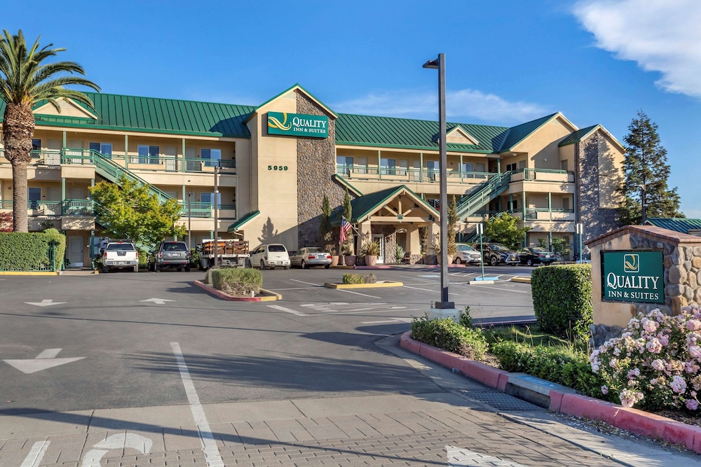Quality Inn & Suites Livermore Wine Country 27/36
